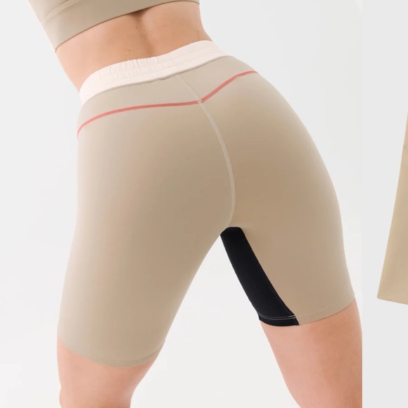 PE NATION UNDEFEATED BIKE SHORT IN PEARLED IVORY XS - Picture 5 of 7